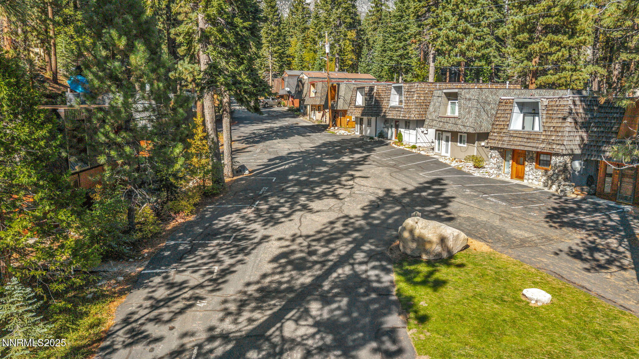 24-web-or-mls-978-glenrock-dr-45