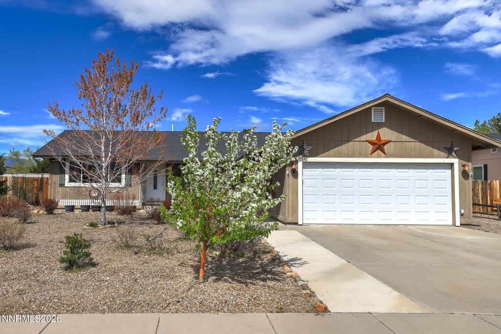 Photo of 1336 Honeybee Lane, Gardnerville, NV 89460 (MLS # 260003676)