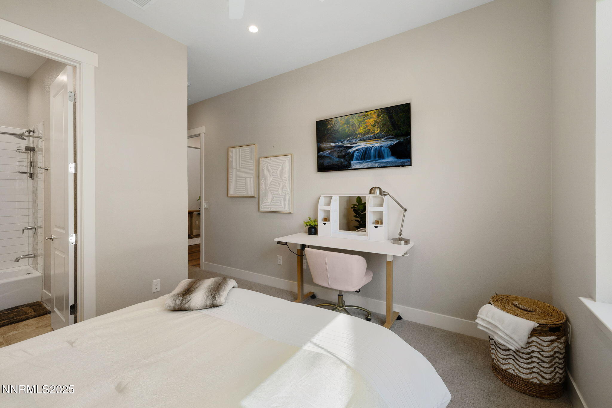 17-web-or-mls-709 W Pleasant Oak Trl-7