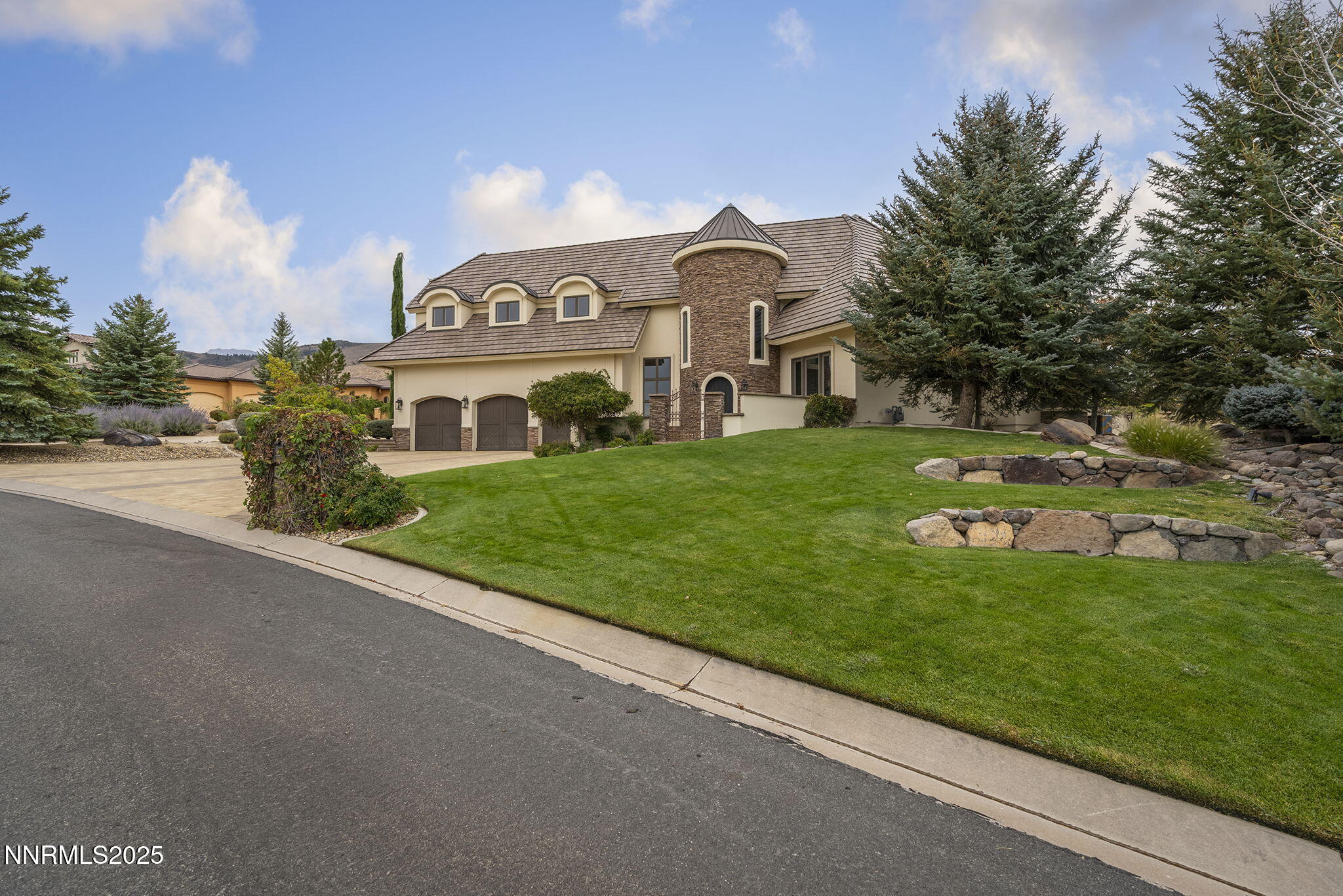 1-web-or-mls-_DSC5051