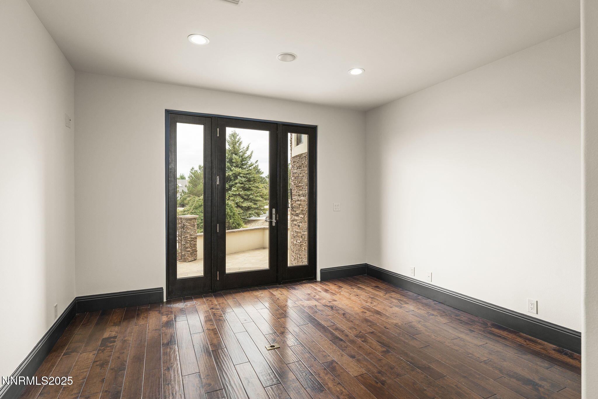 24-web-or-mls-_DSC4898