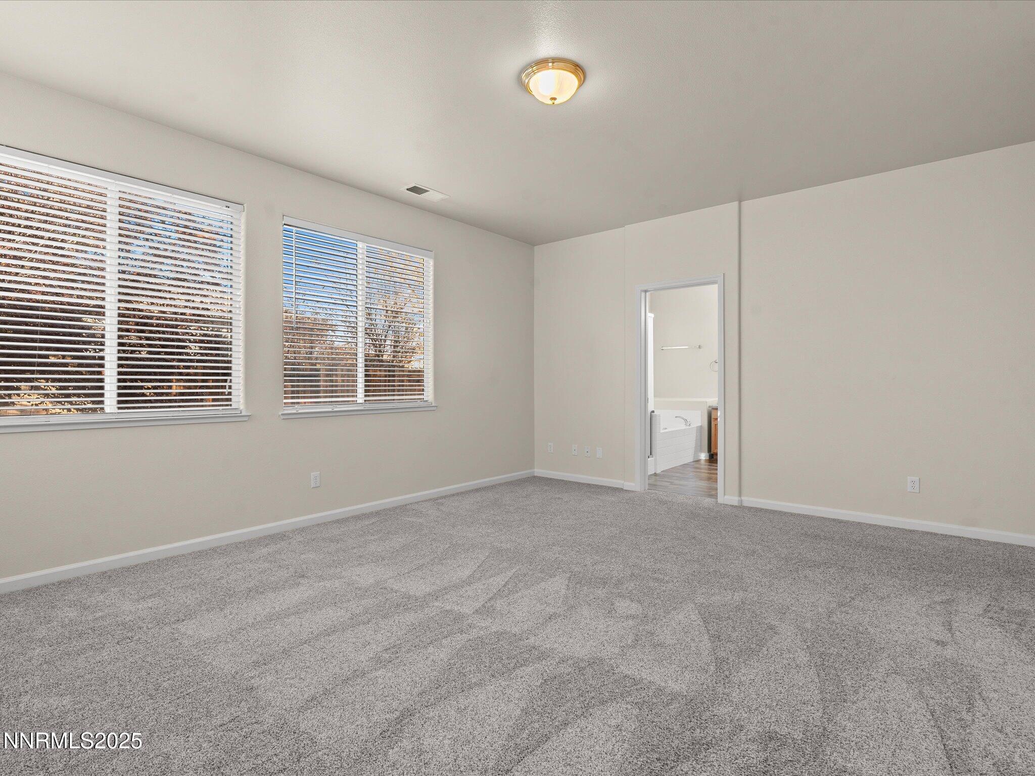 24-10873 Rushing Flume Dr-123