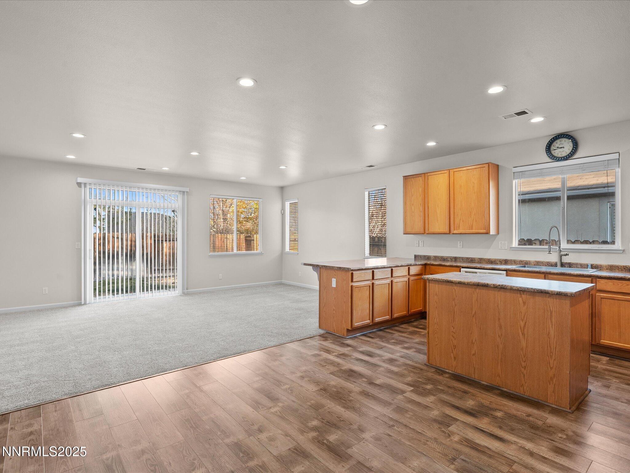 09-10873 Rushing Flume Dr-108