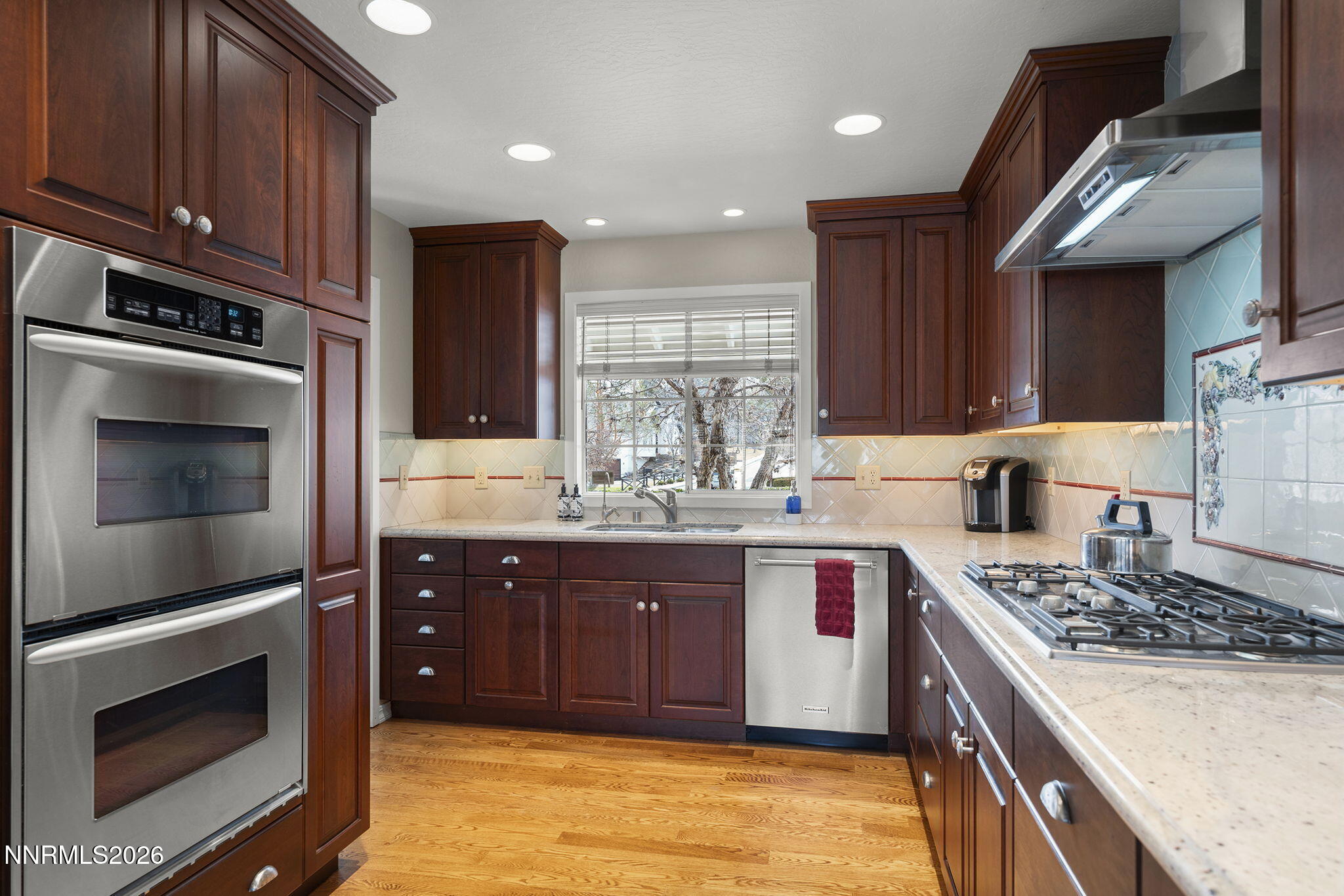 13-web-or-mls-_DSC9705