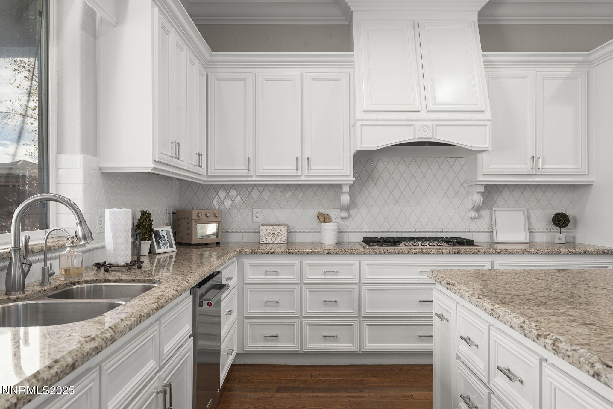 16-web-or-mls-_DSC7779 (2)