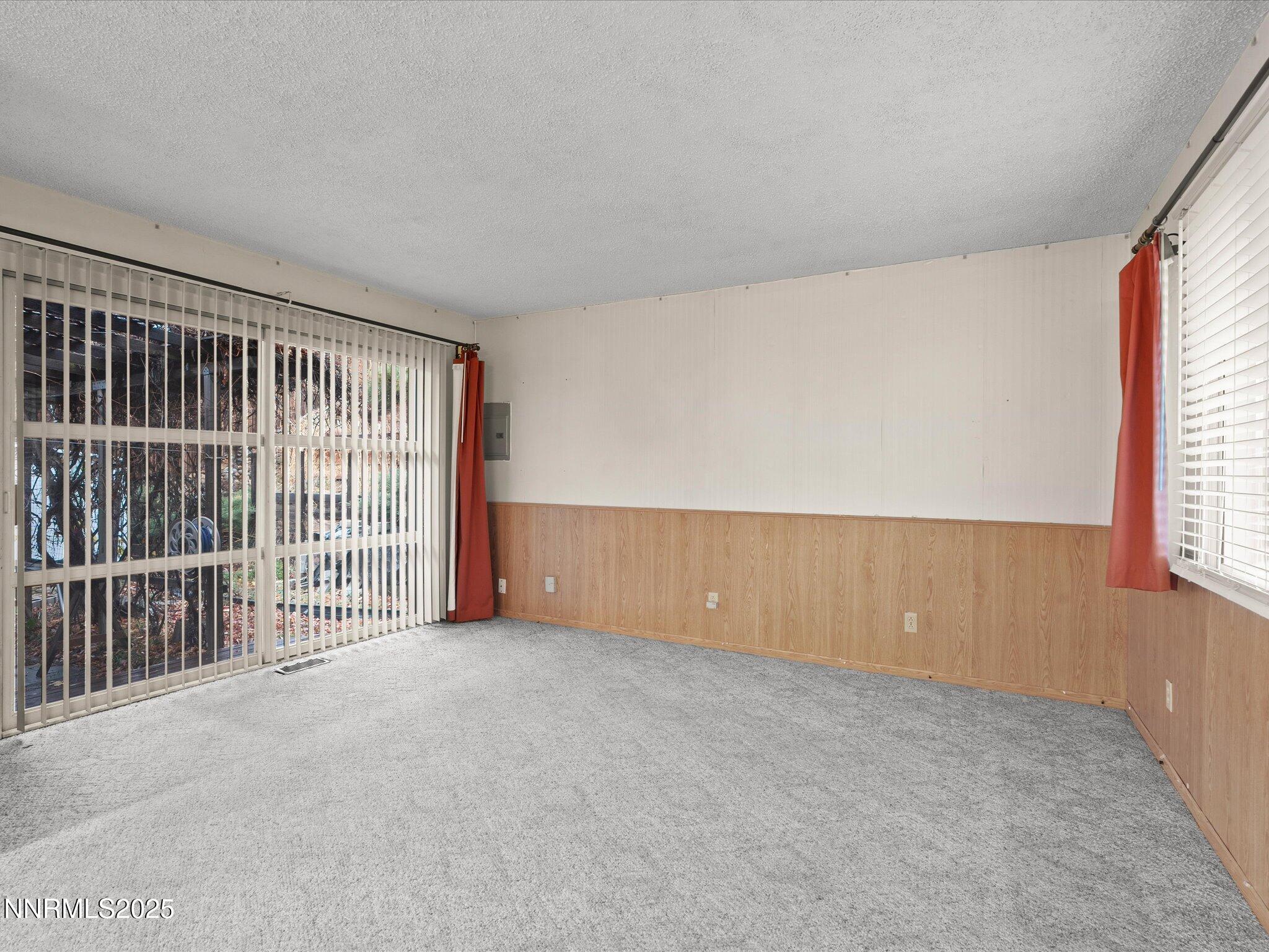 22-7665 Yorkshire Dr-121