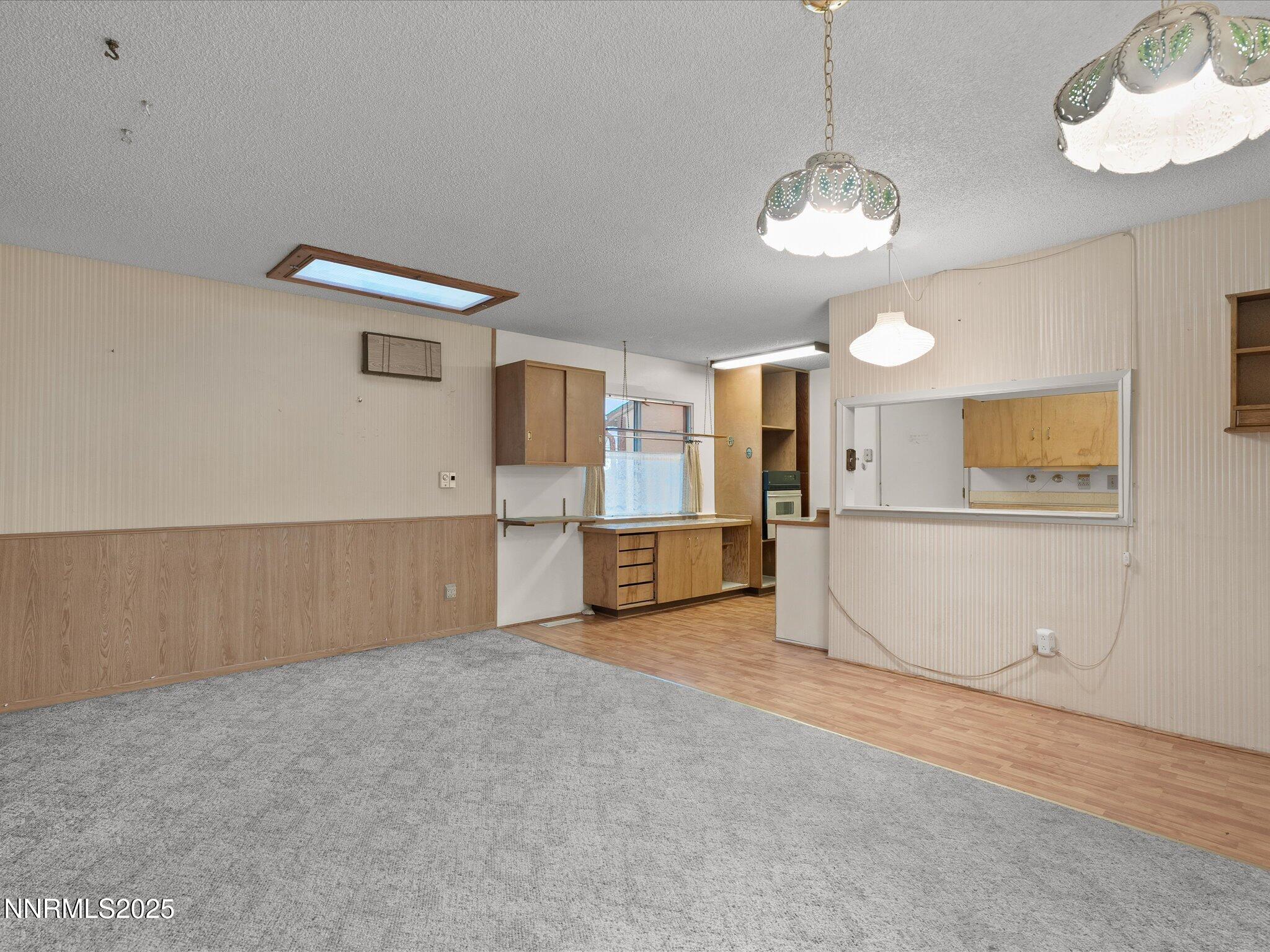 19-7665 Yorkshire Dr-118