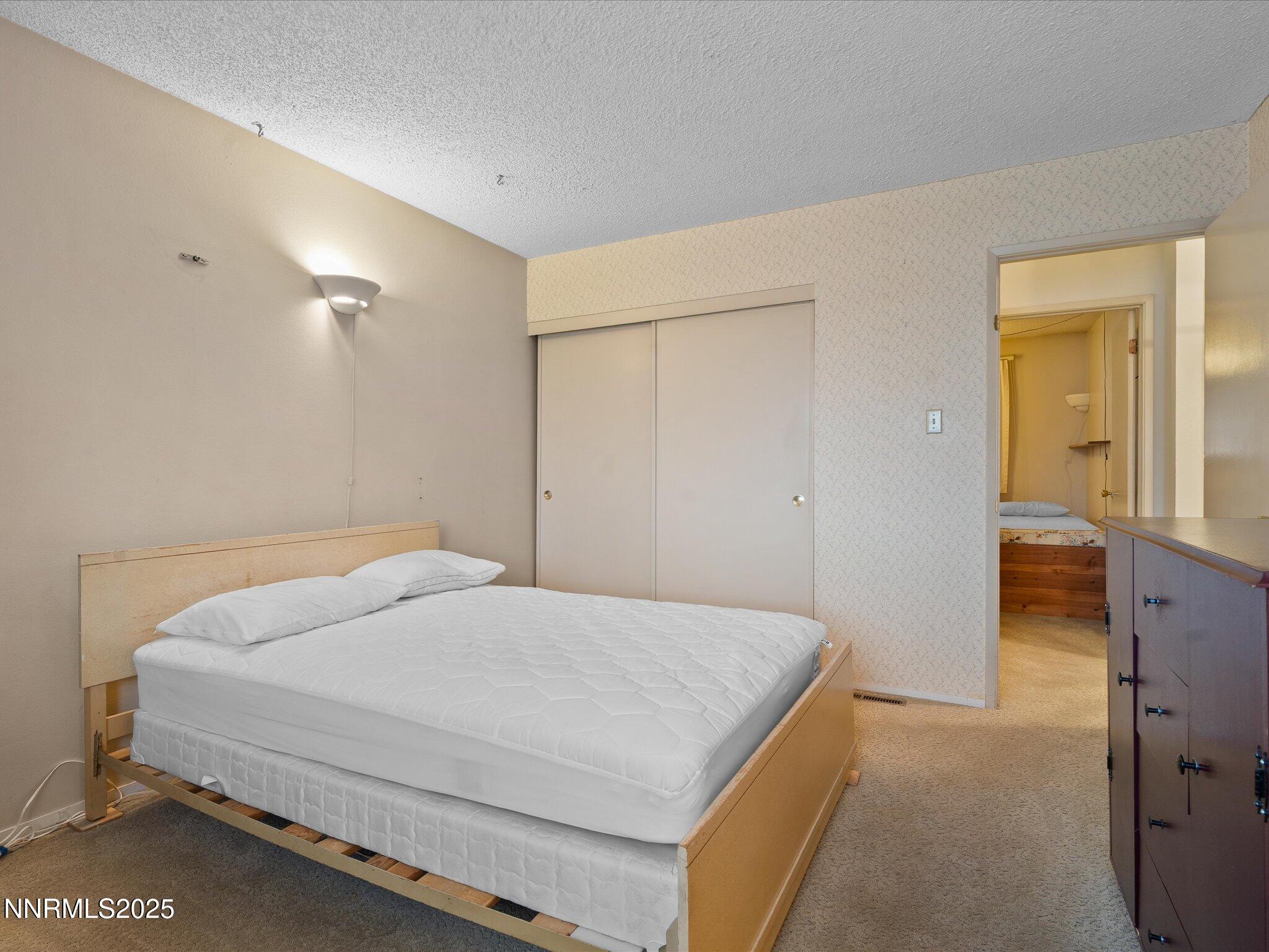 27-7665 Yorkshire Dr-126