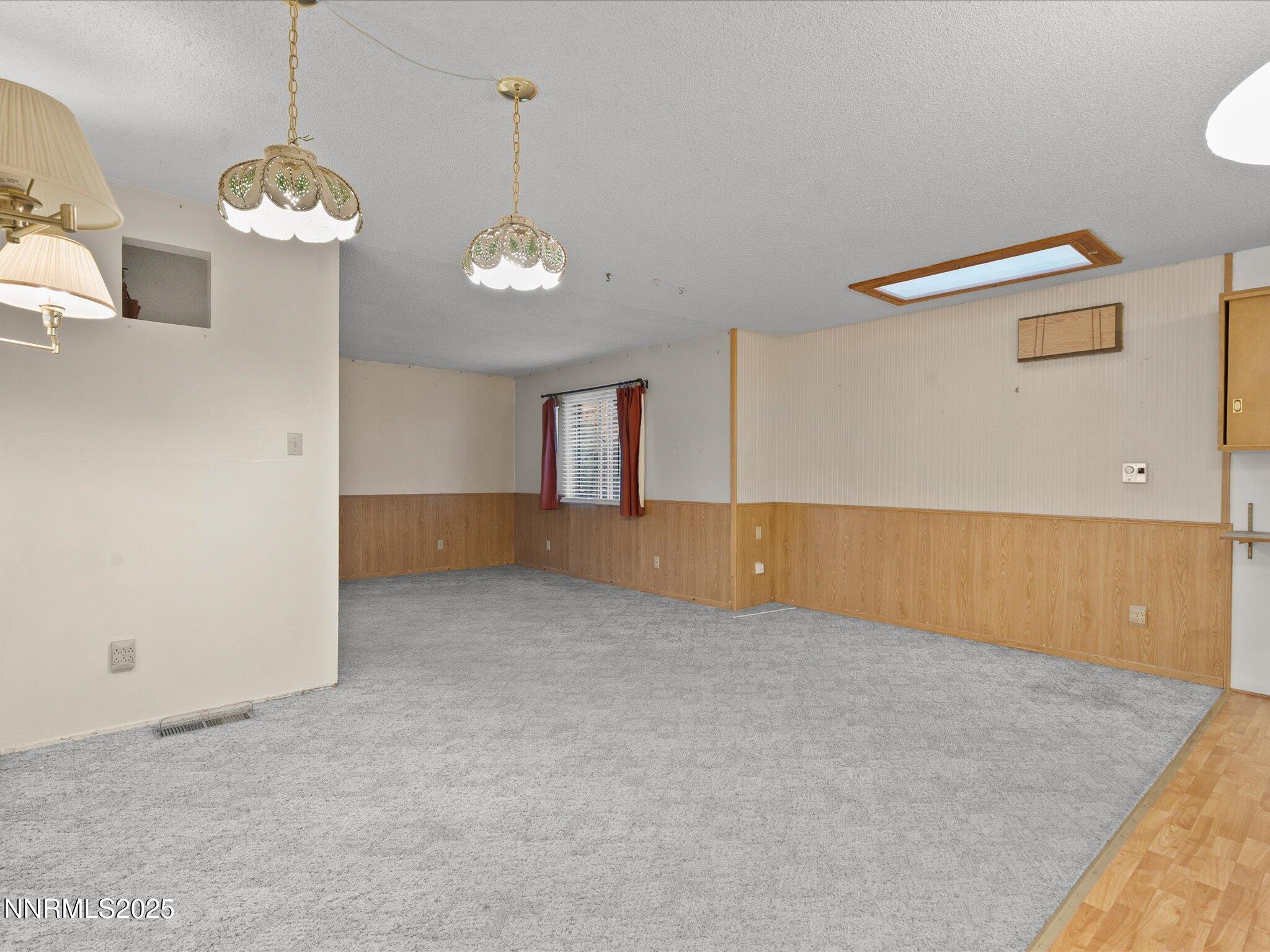 15-7665 Yorkshire Dr-114