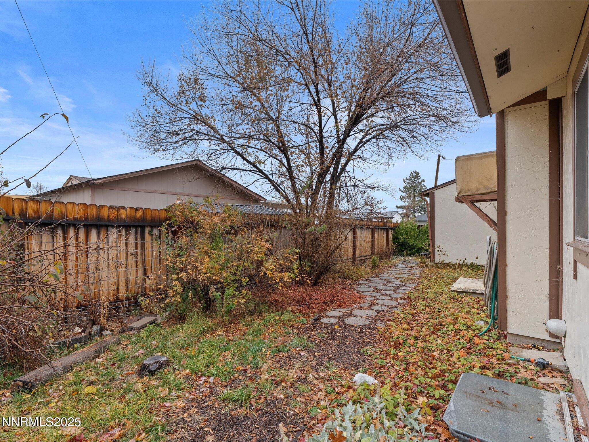 37-7665 Yorkshire Dr-136