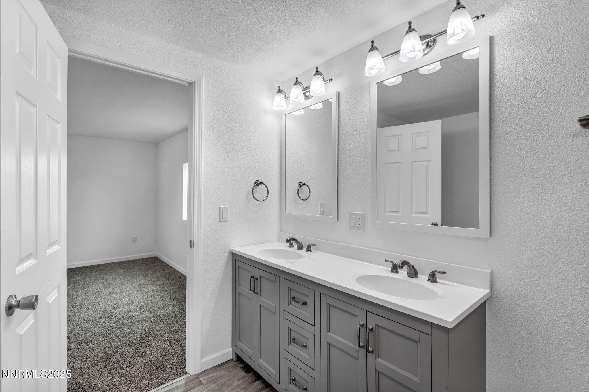 Stagecoach, Nevada 89429, United States, 3 Bedrooms Bedrooms, ,2 BathroomsBathrooms,Residential,Active,200075