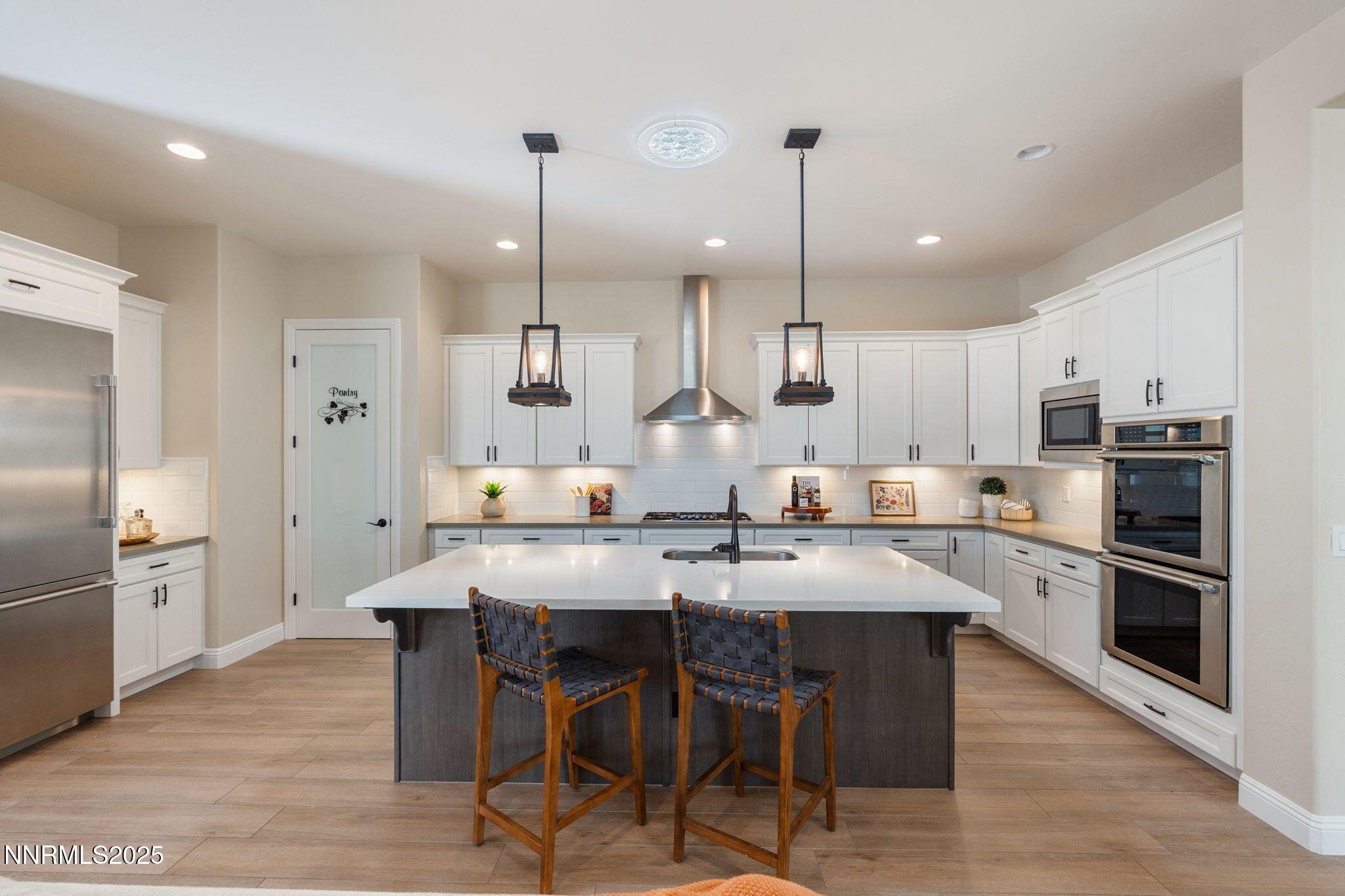 14-web-or-mls-18-web-or-mls-DSC06577