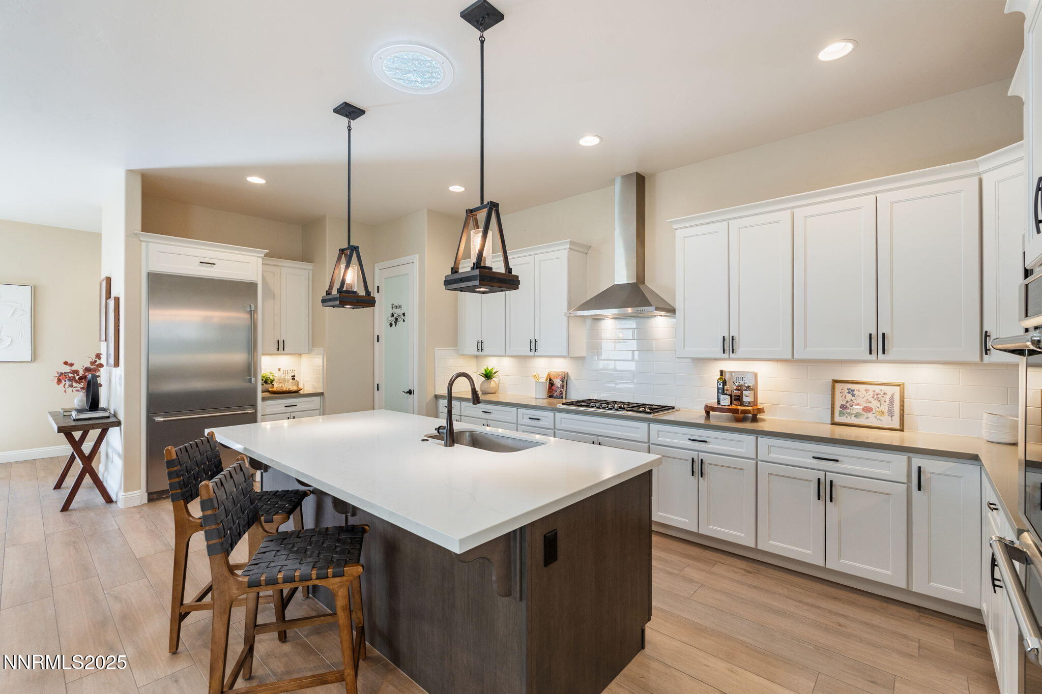 16-web-or-mls-20-web-or-mls-DSC06557