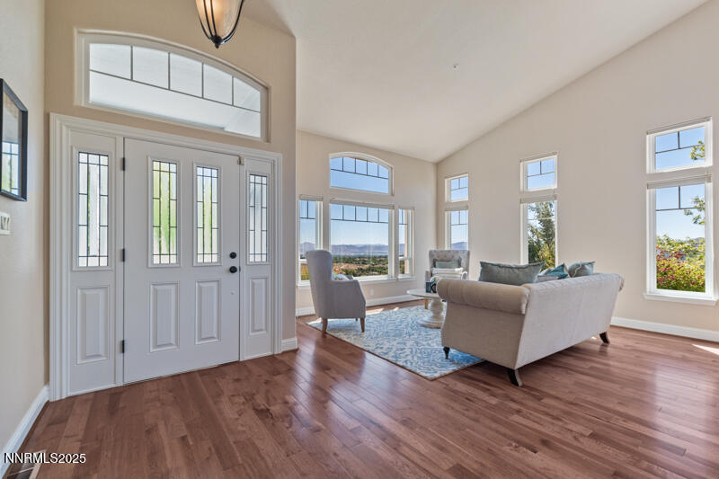 Entry and sitting and view