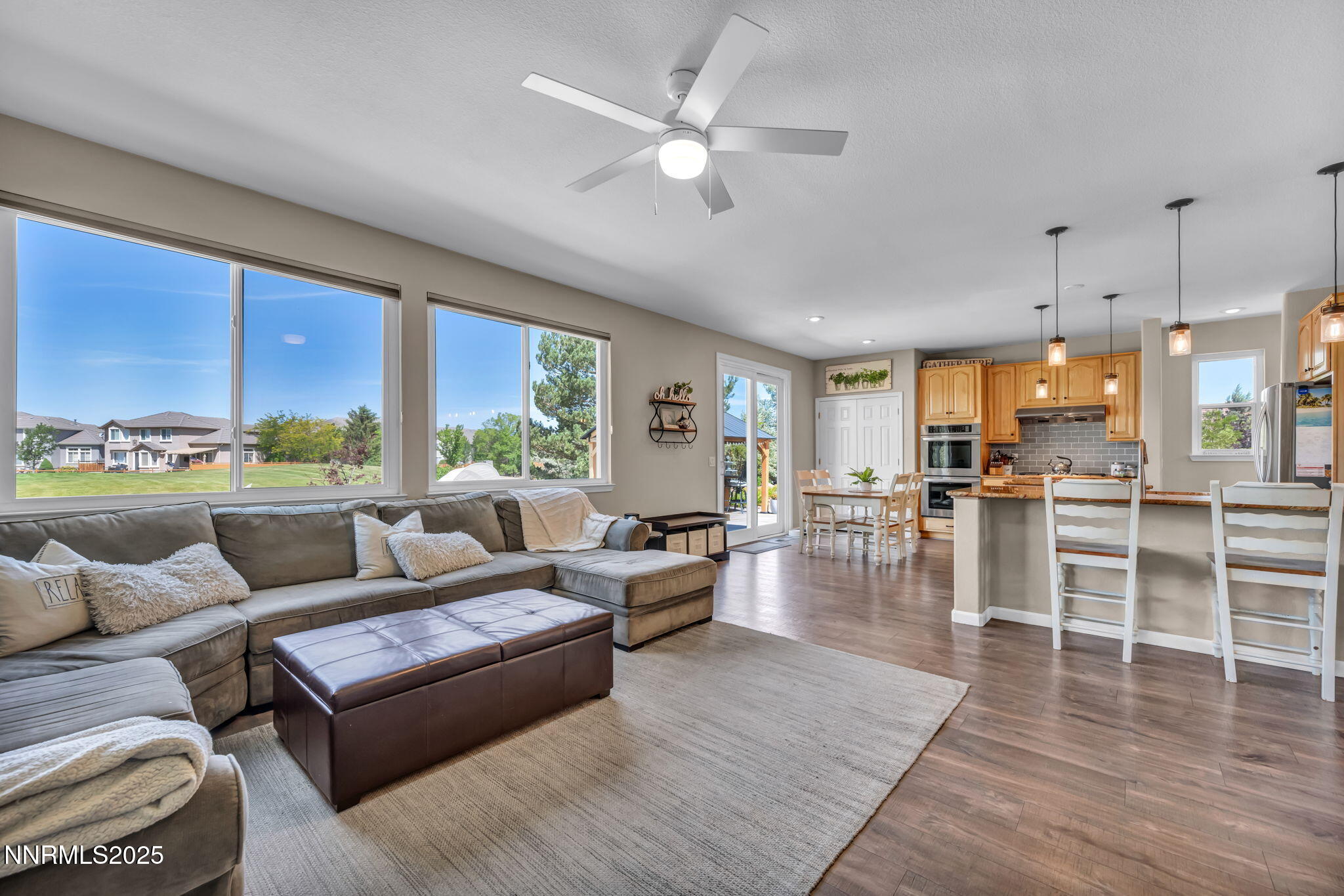 Sparks, Nevada 89436, United States, 5 Bedrooms Bedrooms, ,4 BathroomsBathrooms,Residential,Active,156380