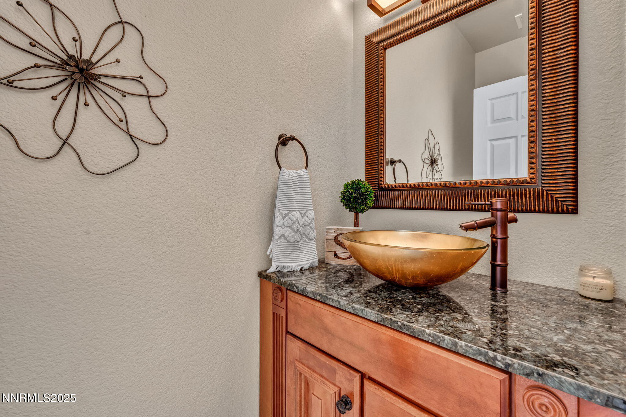 Sparks, Nevada 89436, United States, 5 Bedrooms Bedrooms, ,4 BathroomsBathrooms,Residential,Active,156380