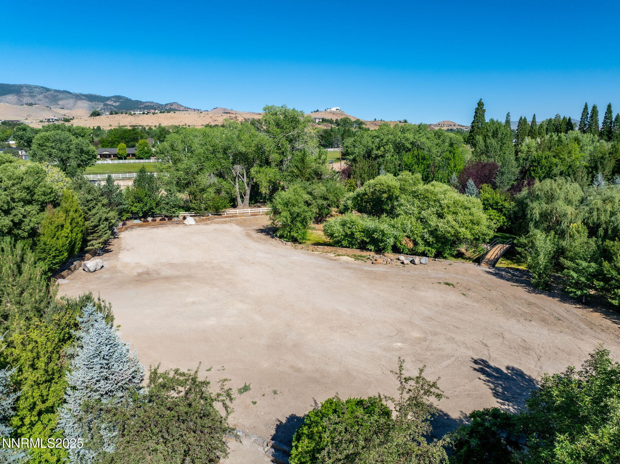 15-web-or-mls-2680 Olive Pl Drone-16