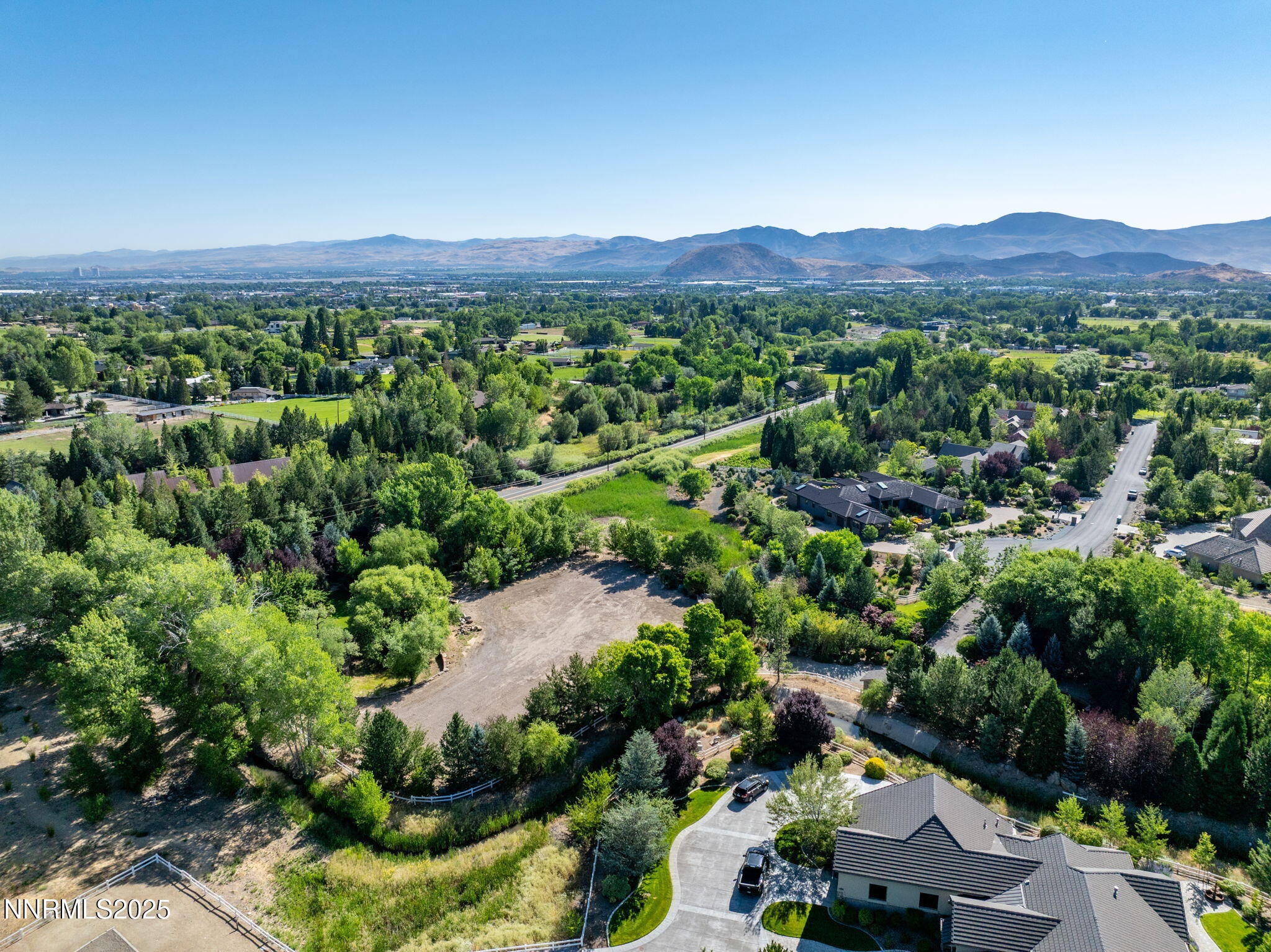 4-web-or-mls-2680 Olive Pl Drone-6