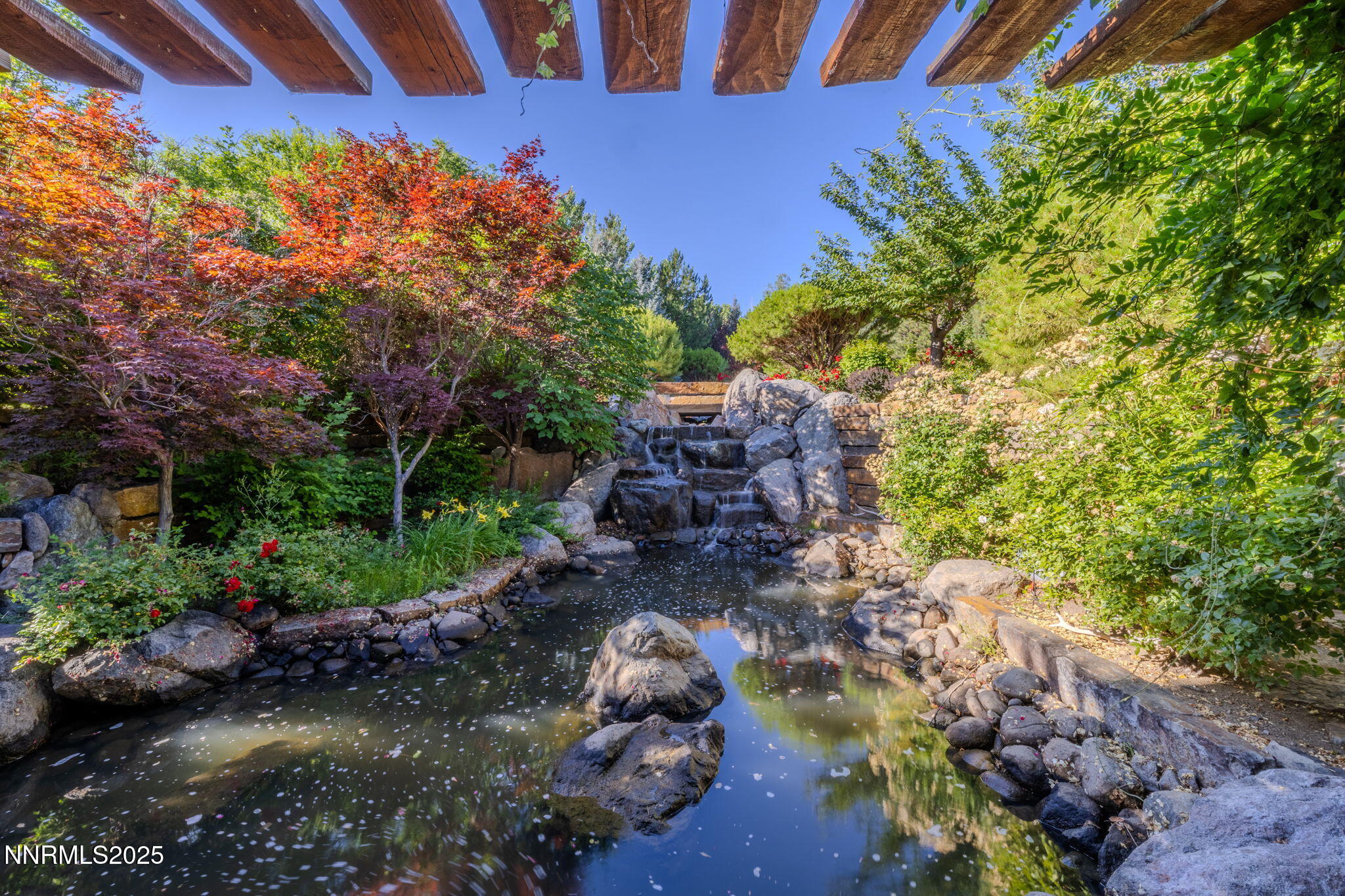 28-web-or-mls-2680 Olive Pl-12