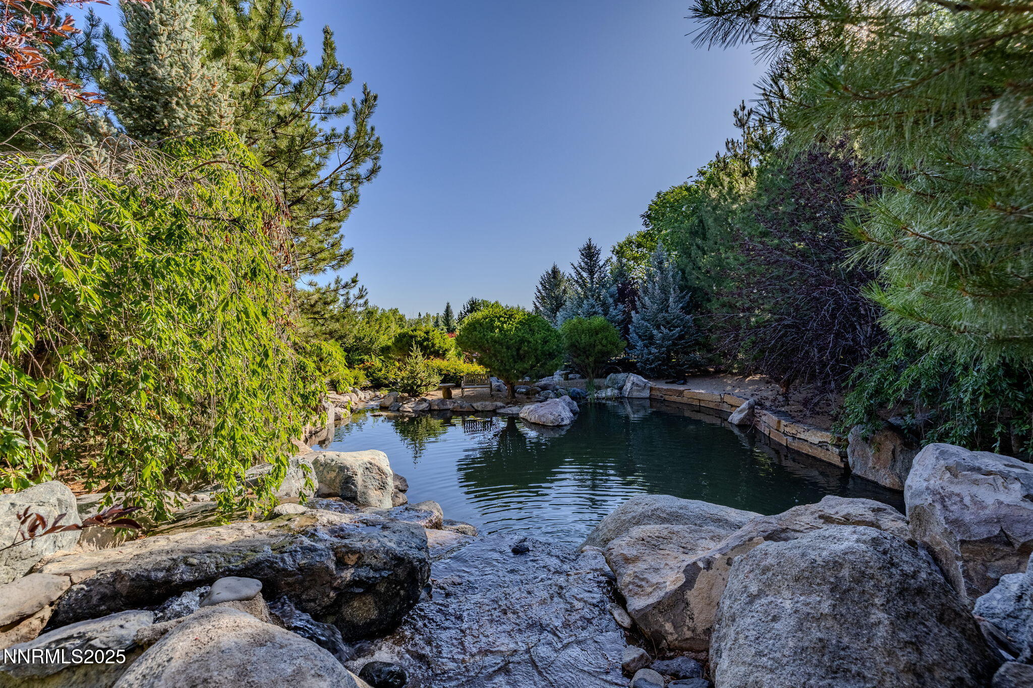 19-web-or-mls-2680 Olive Pl-3