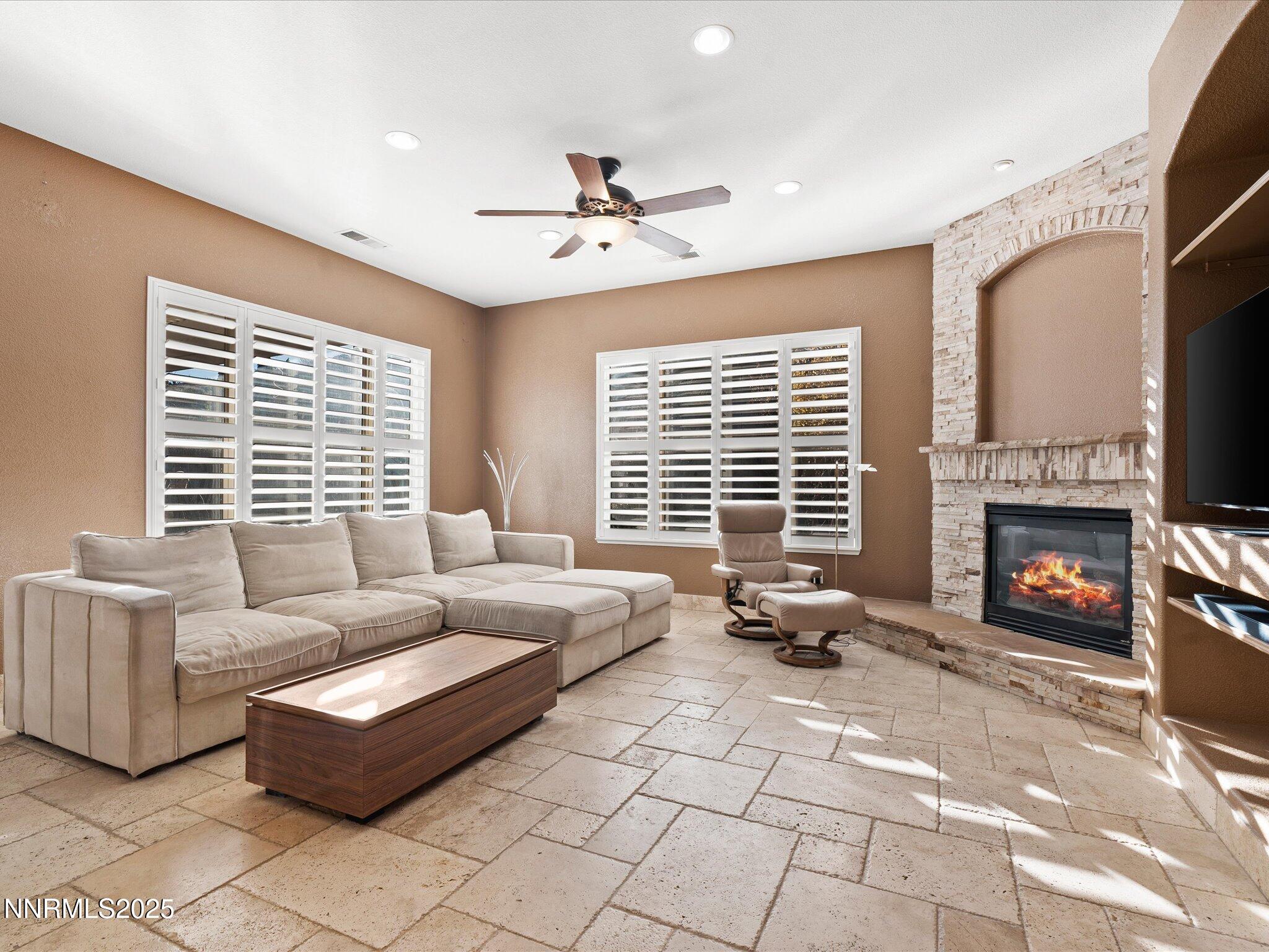 11-5519 New Mexico Ct-110