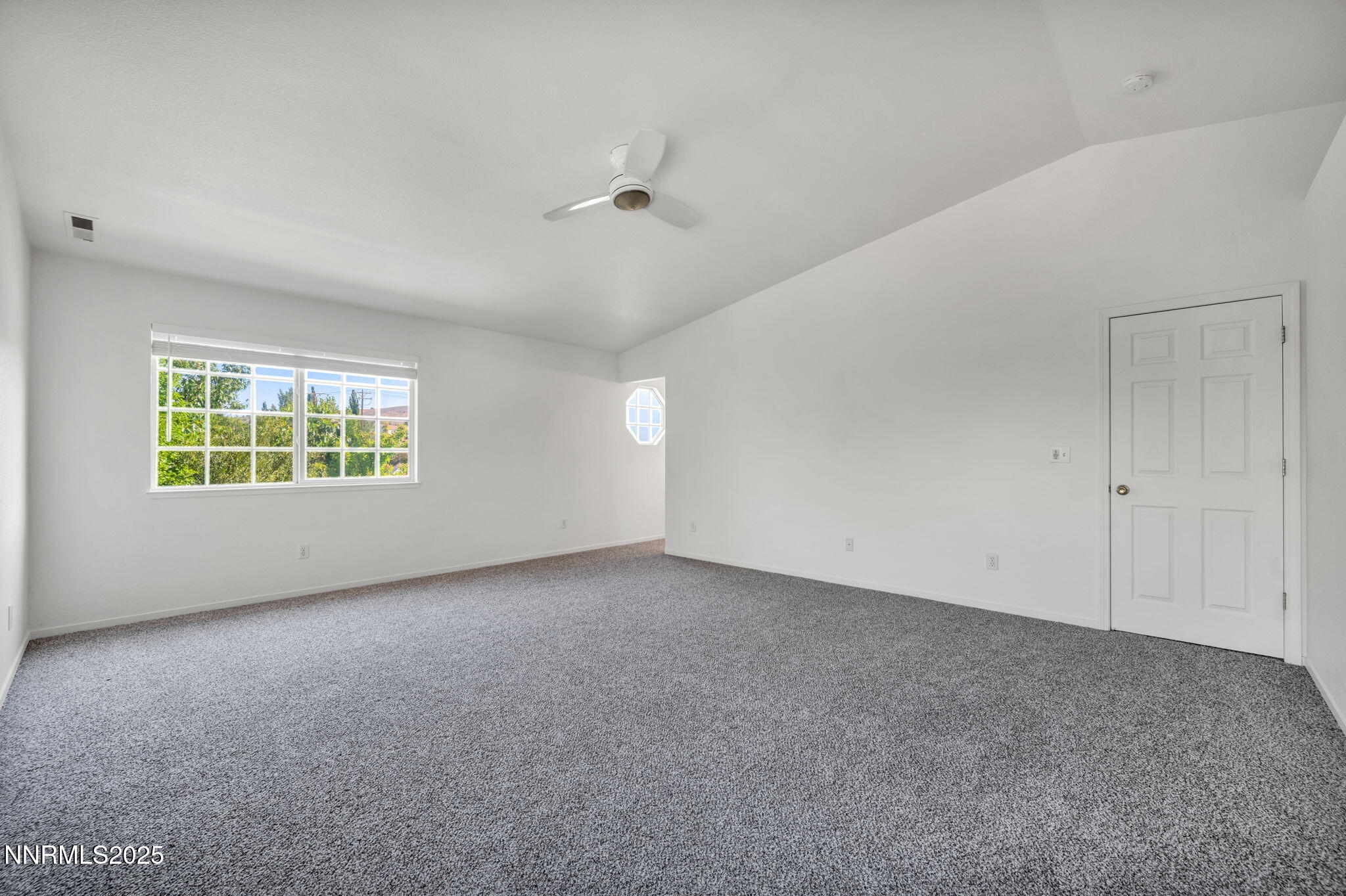 33-web-or-mls-115-calistoga-ct