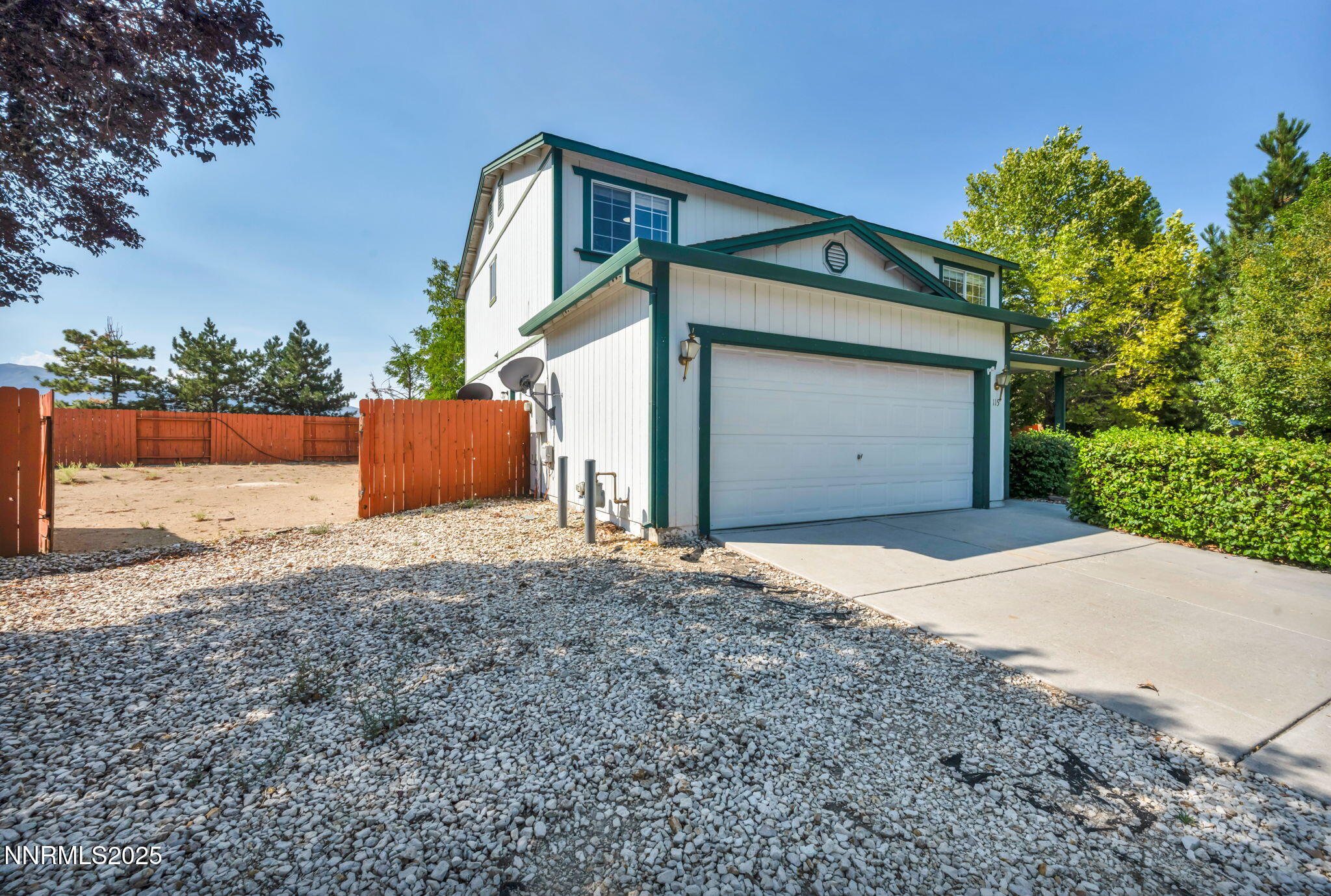 3-web-or-mls-115-calistoga-ct