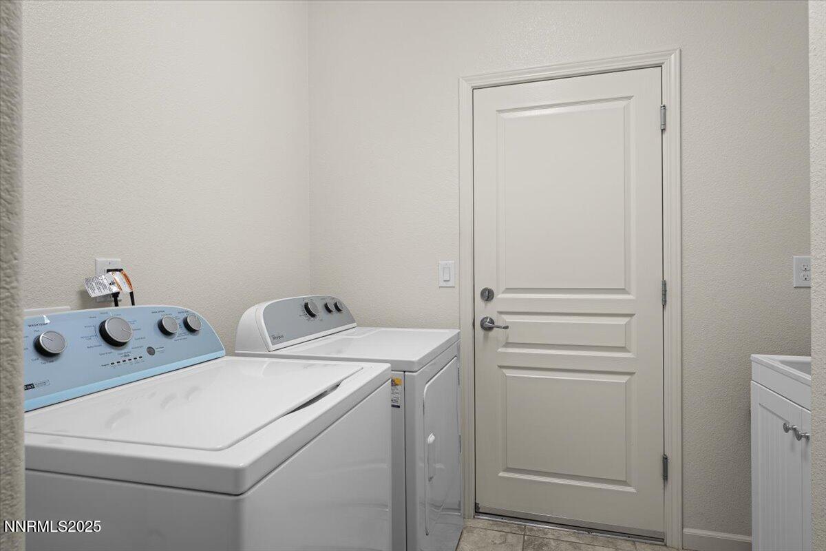 27-9225 Sassafras Trail Reno NV 89523-27