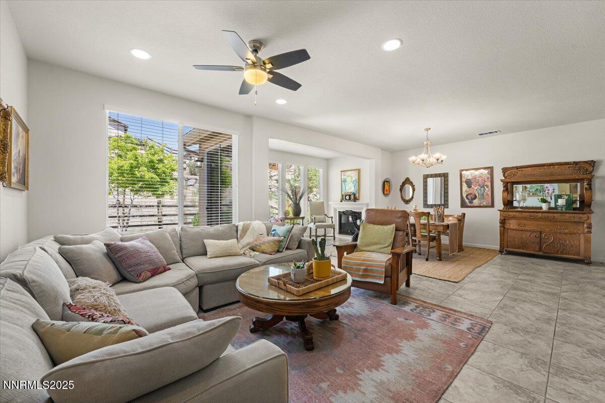 09-9225 Sassafras Trail Reno NV 89523-9