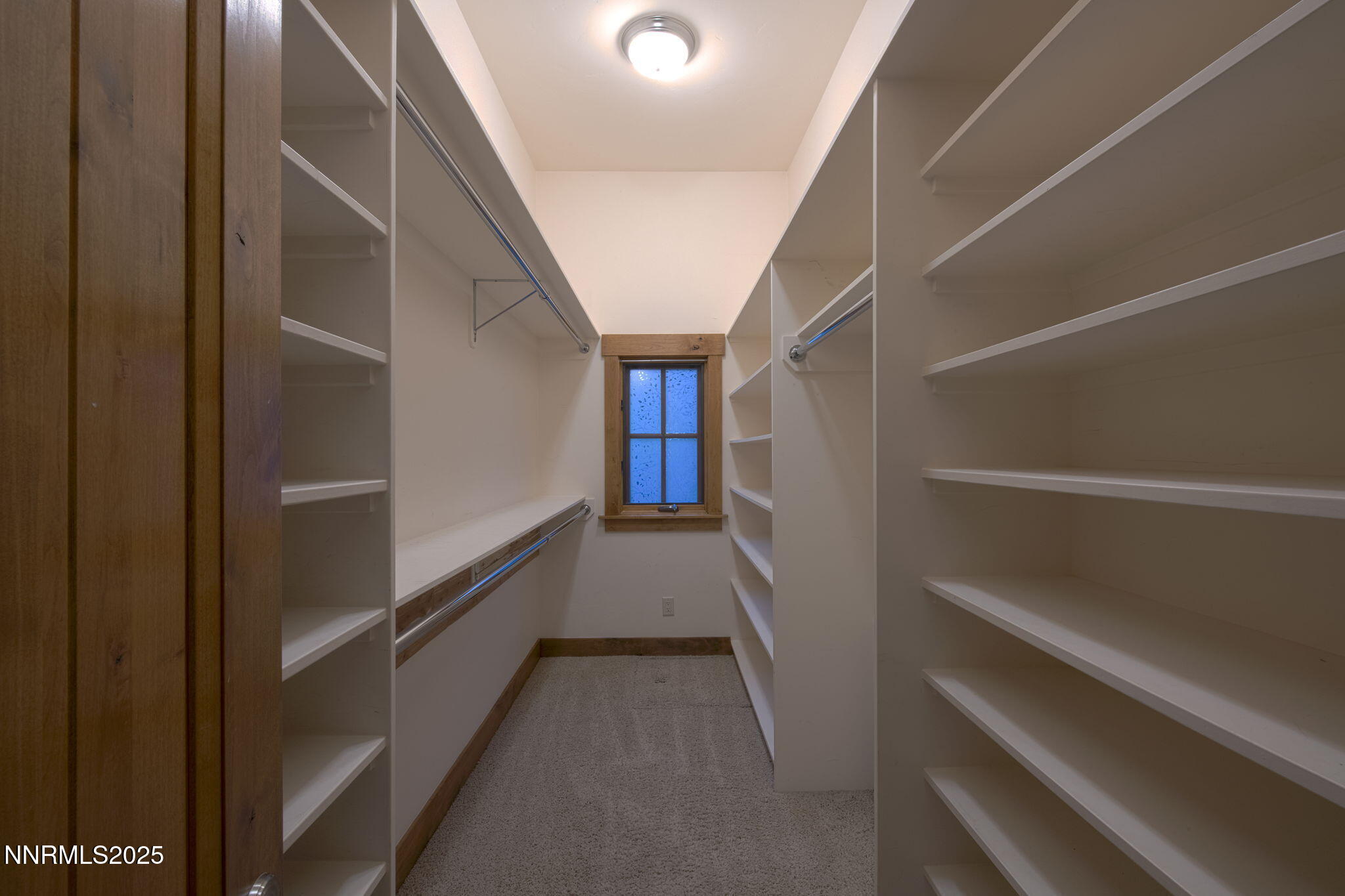 72-web-or-mls-Bedroom Closet