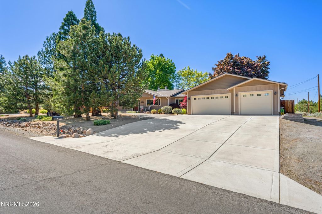 Photo of 12375 Westridge Drive, Reno, NV 89511 (MLS # 260005021)