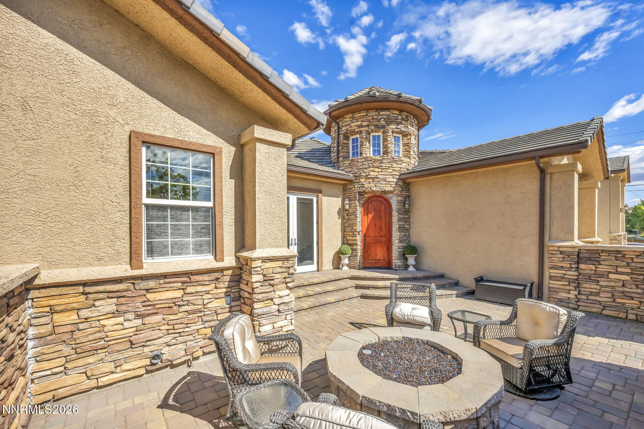 1111 Sweetwater Drive