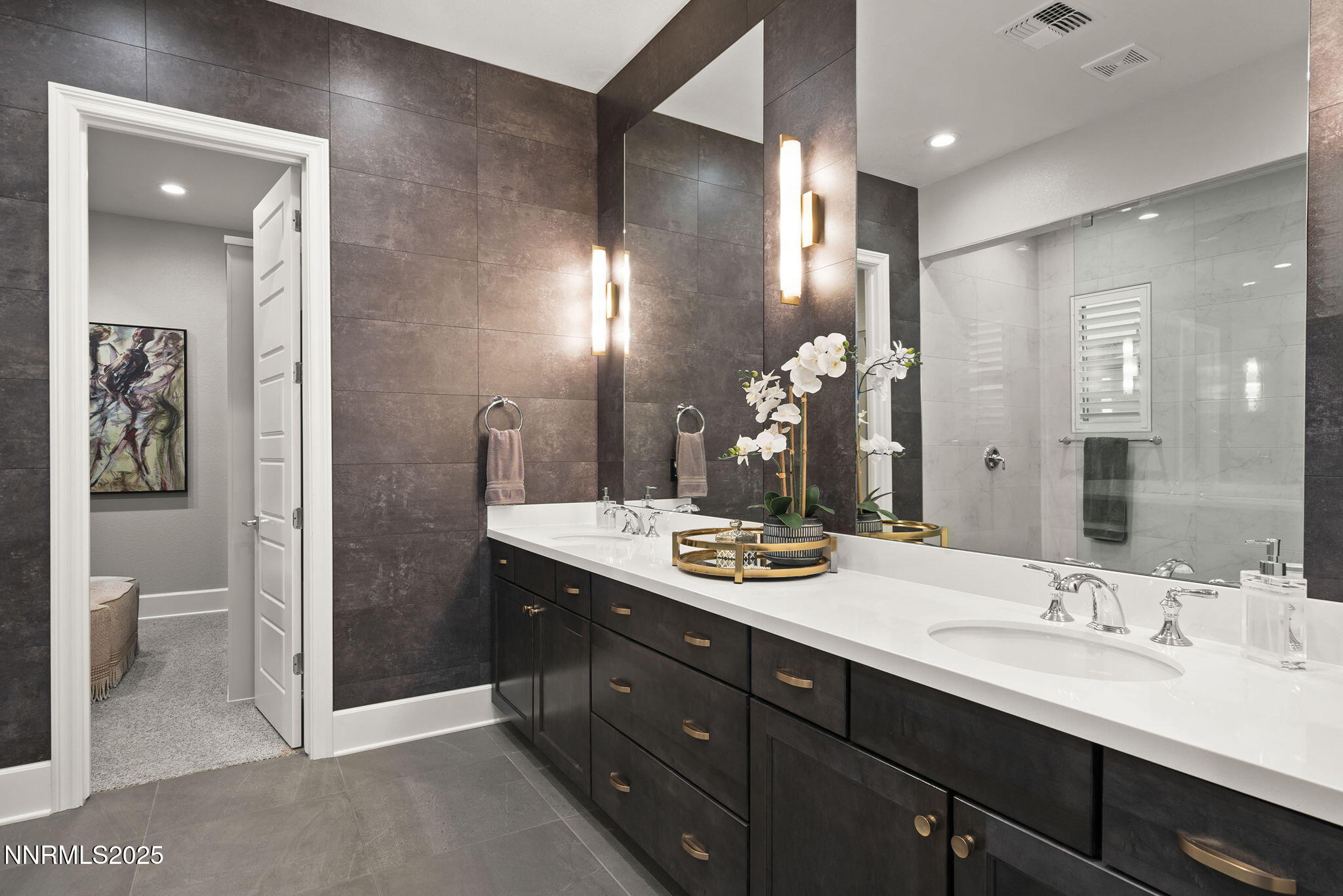 29-web-or-mls-_DSC0596 (2)