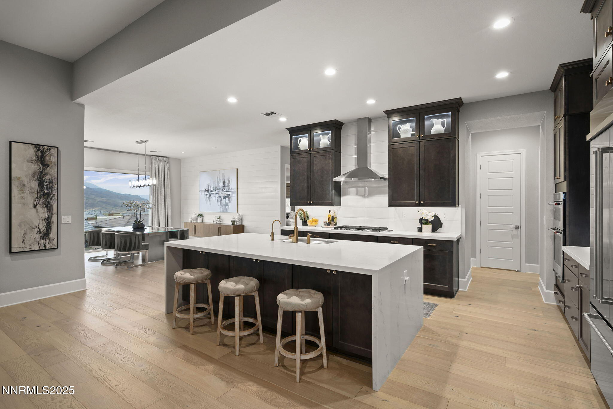 25-web-or-mls-_DSC0539 sky