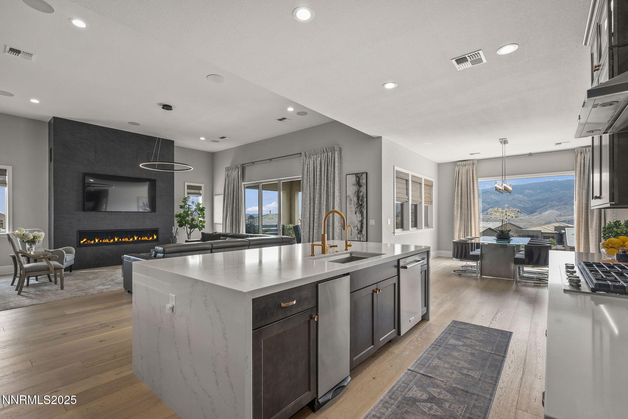 18-web-or-mls-_DSC0252