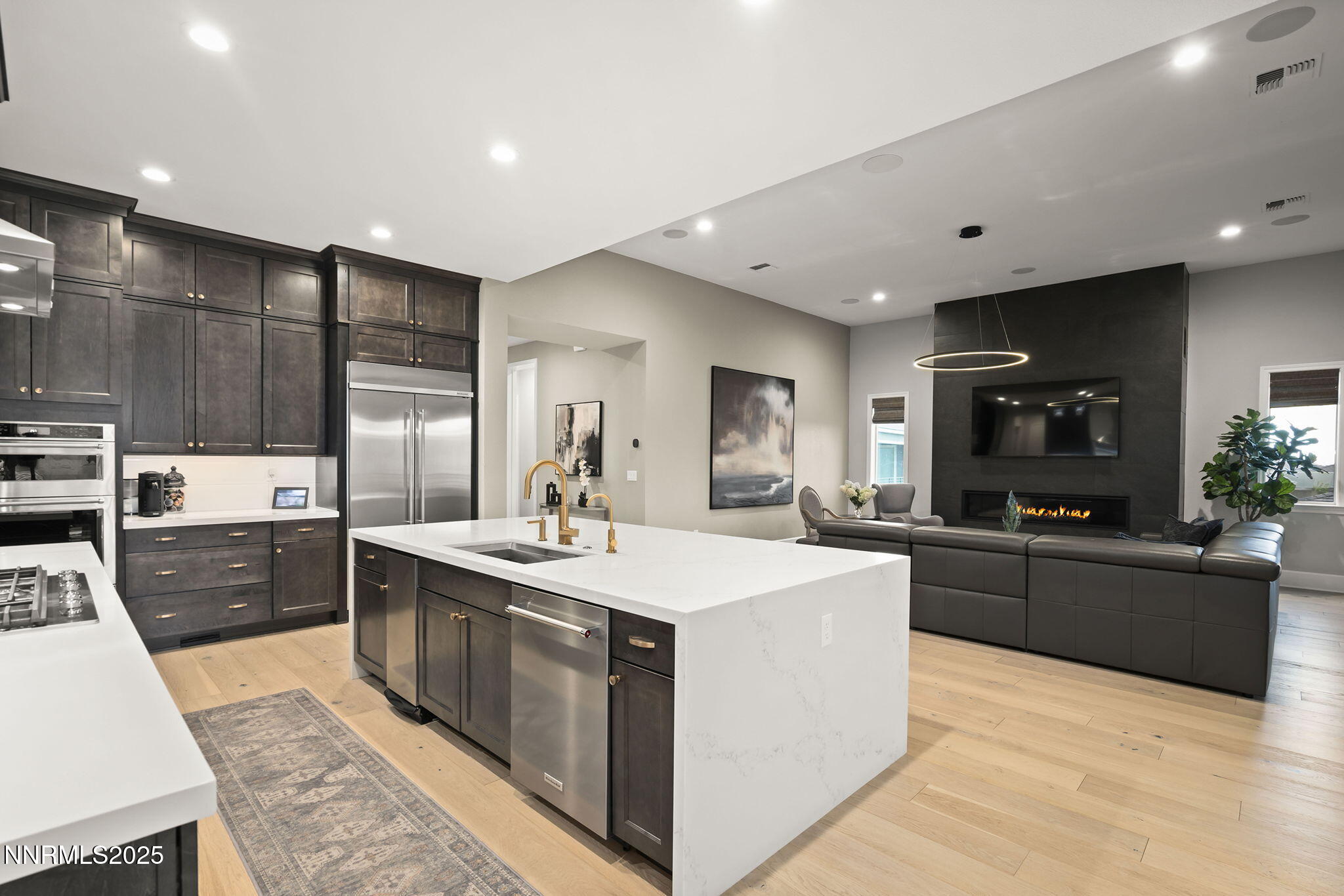 20-web-or-mls-_DSC0552