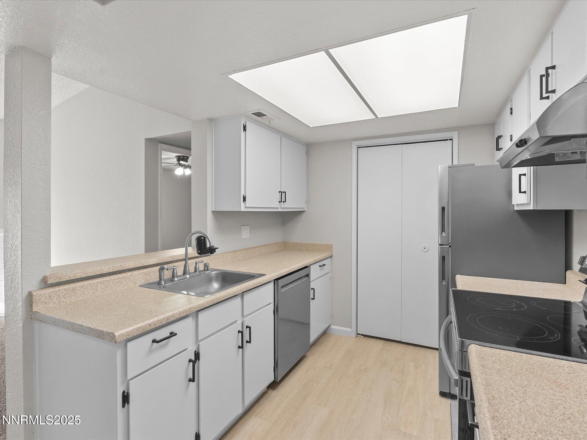 08-7680 Bluestone Dr-108