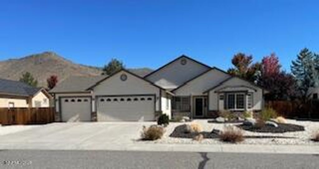 Photo of 2979 Del Rio Lane, Minden, NV 89423 (MLS # 260003071)