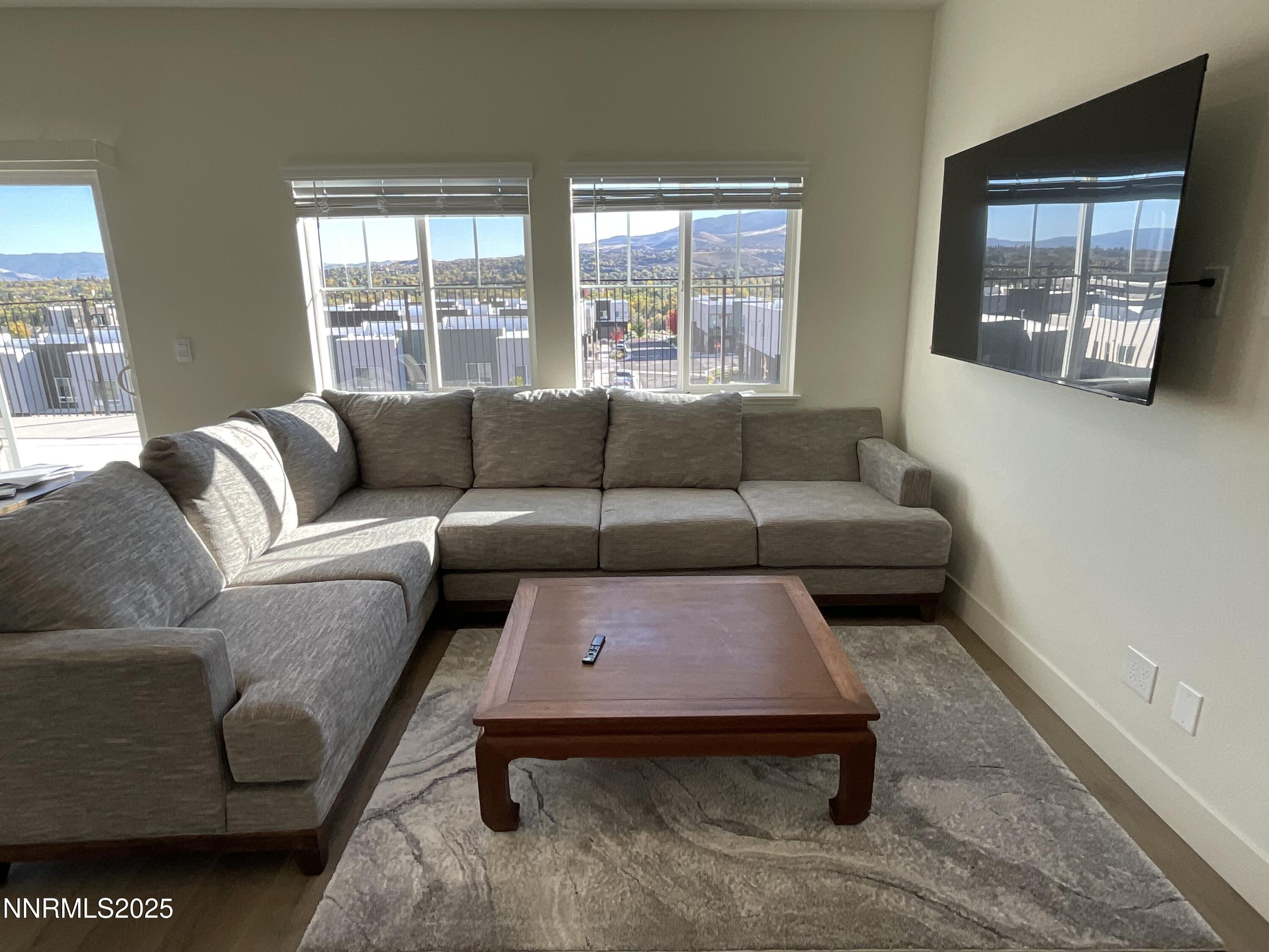 4128 Scenic Drive