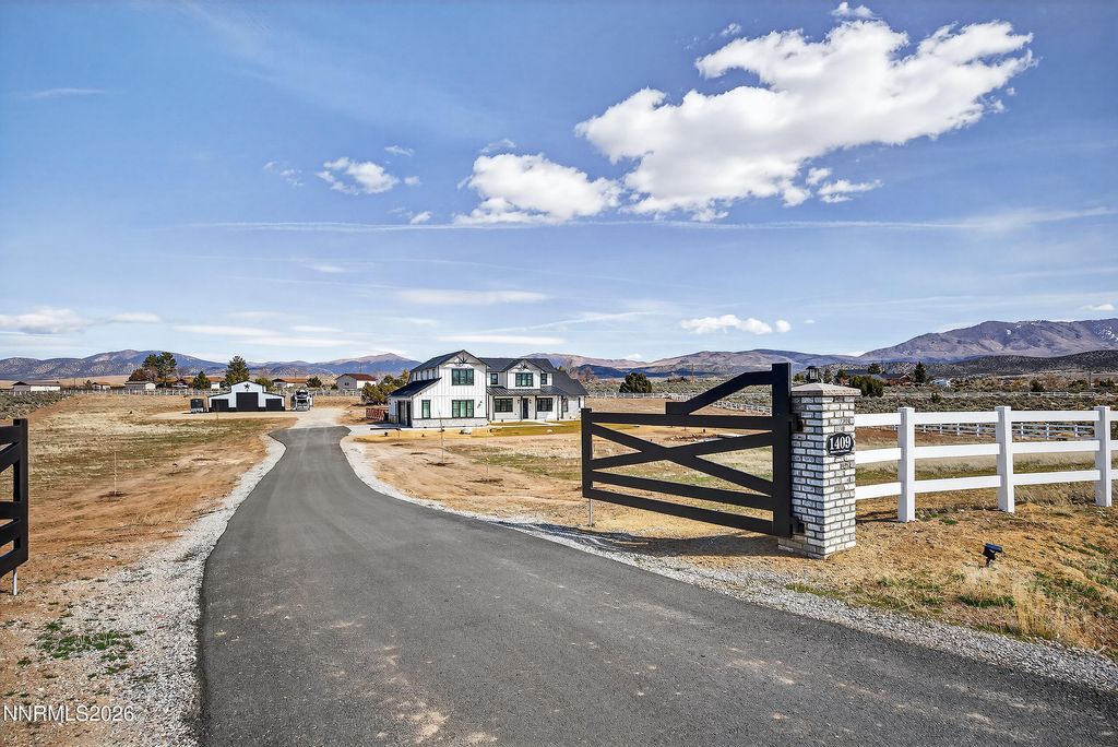 Photo of 1409 Hunters Point Drive, Gardnerville, NV 89410 (MLS # 260003068)