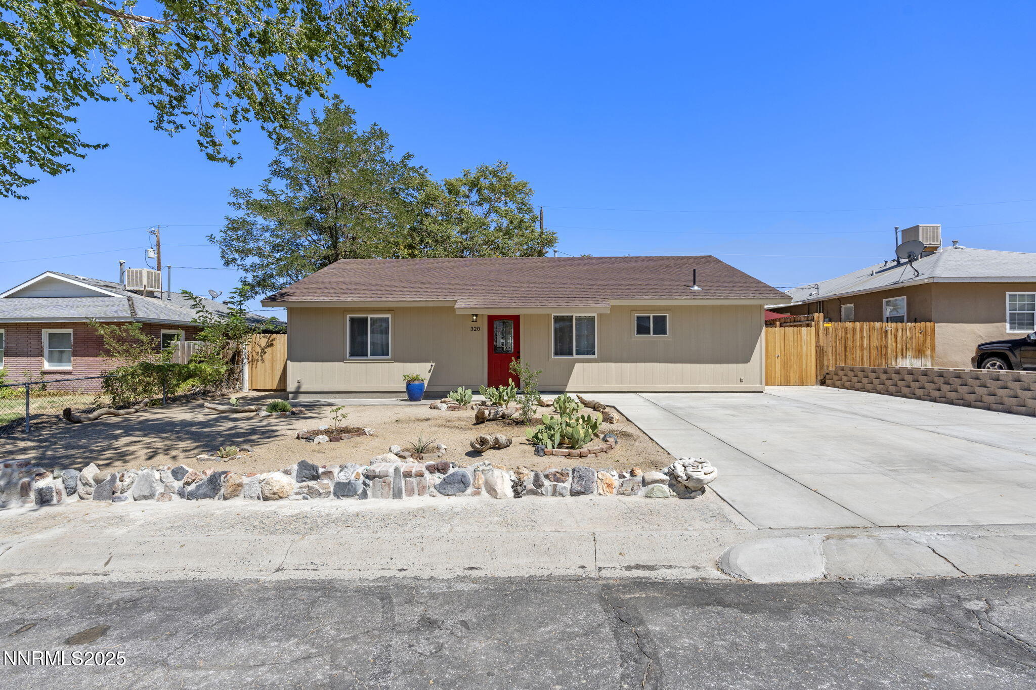 1-web-or-mls-DSC04433