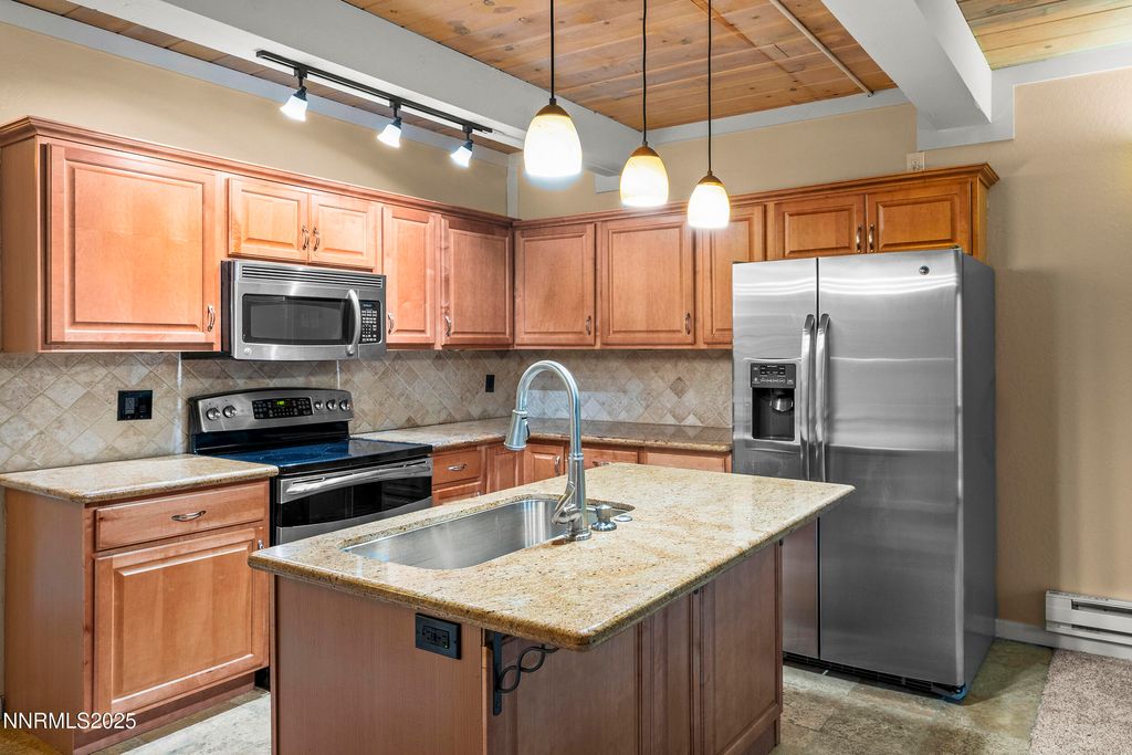 Photo of 989 Tahoe Boulevard # 89, Incline Village, NV 89451 (MLS # 250057545)