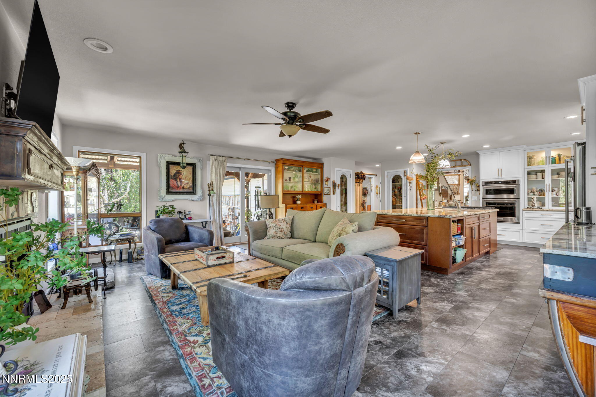 80-web-or-mls-14310-mt-snow-dr