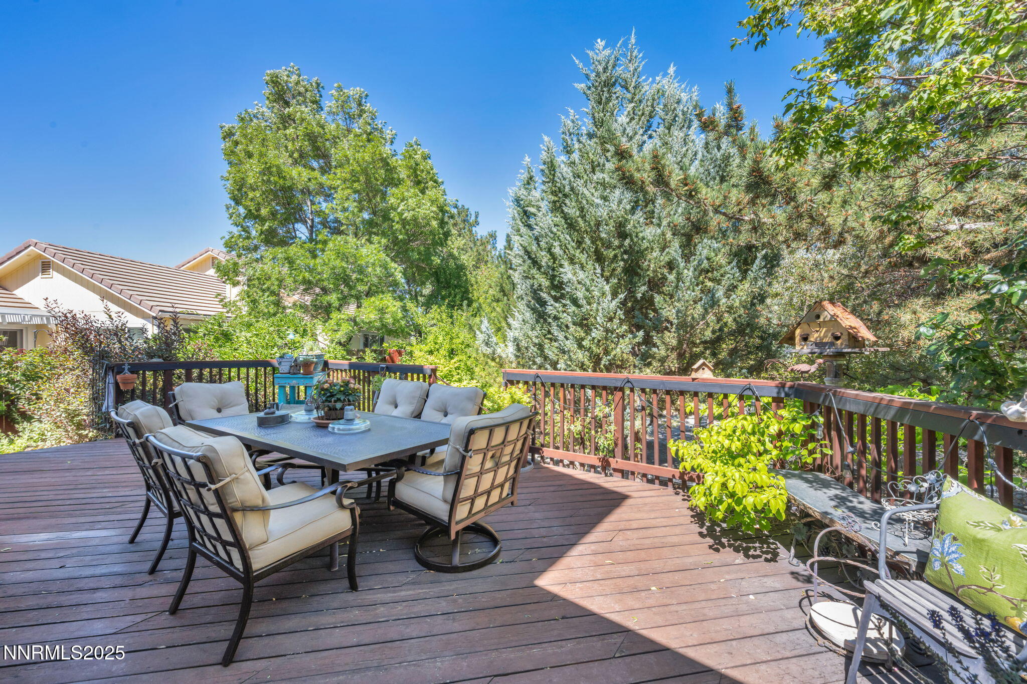 22-web-or-mls-14310-mt-snow-dr