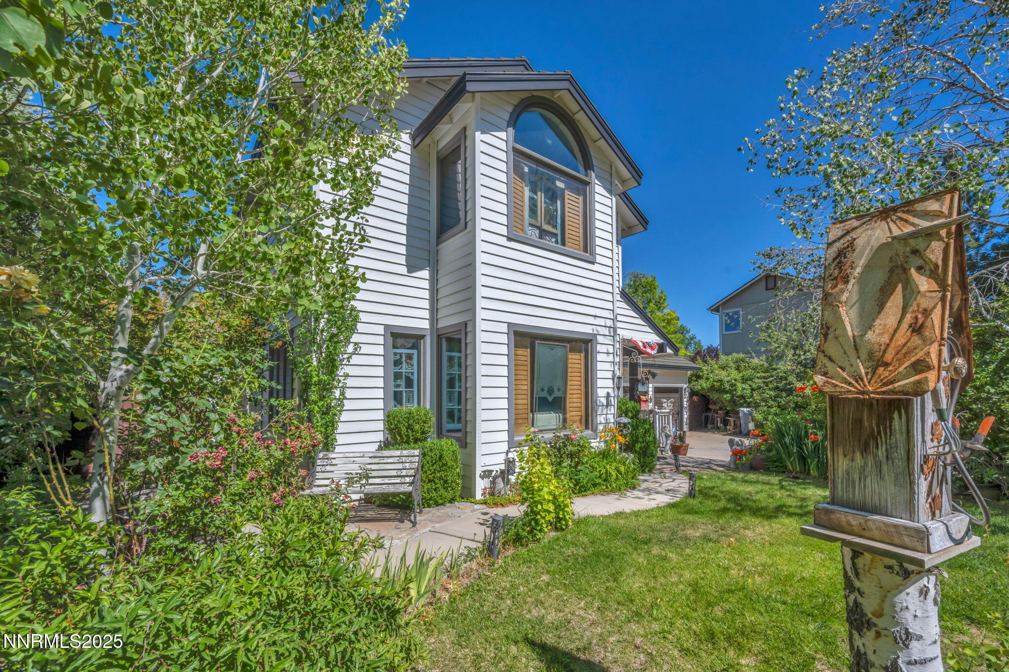 8-web-or-mls-14310-mt-snow-dr