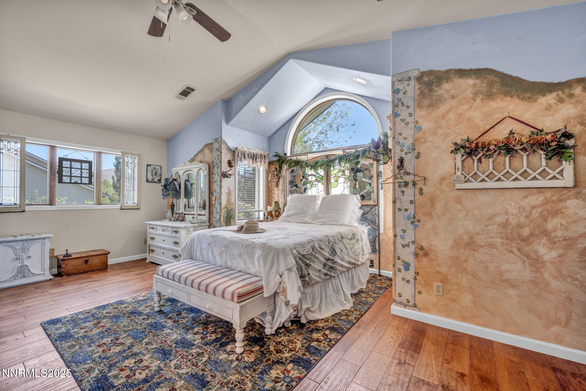 103-web-or-mls-14310-mt-snow-dr