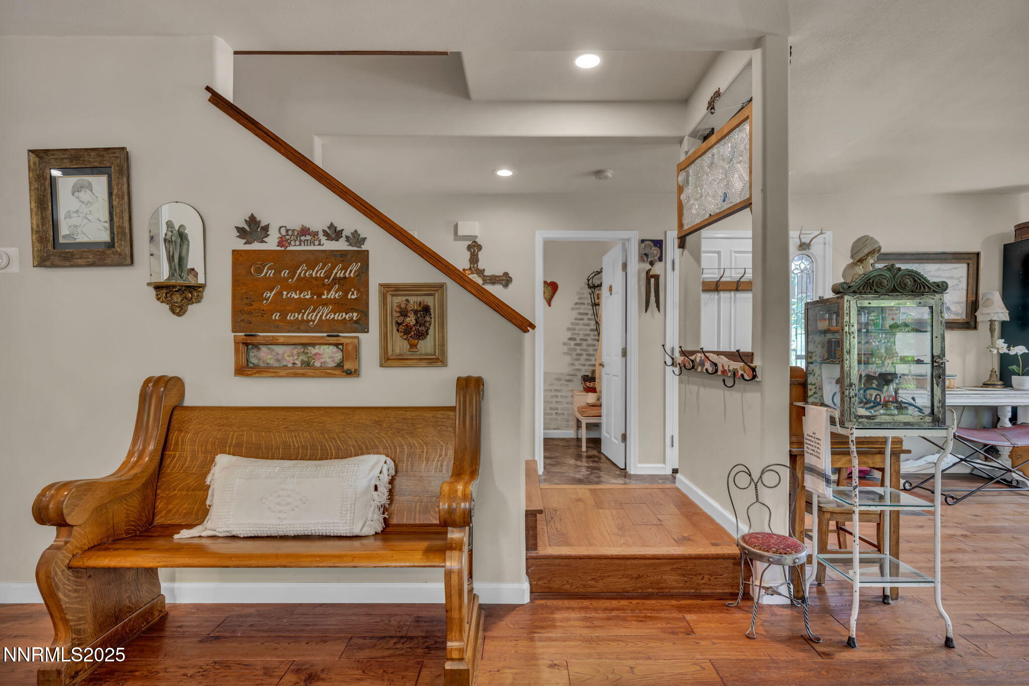 87-web-or-mls-14310-mt-snow-dr