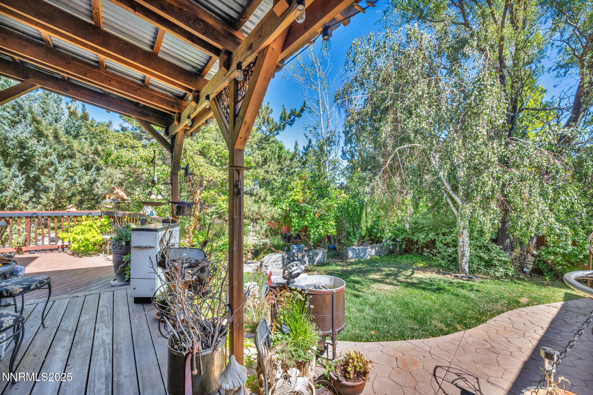 21-web-or-mls-14310-mt-snow-dr