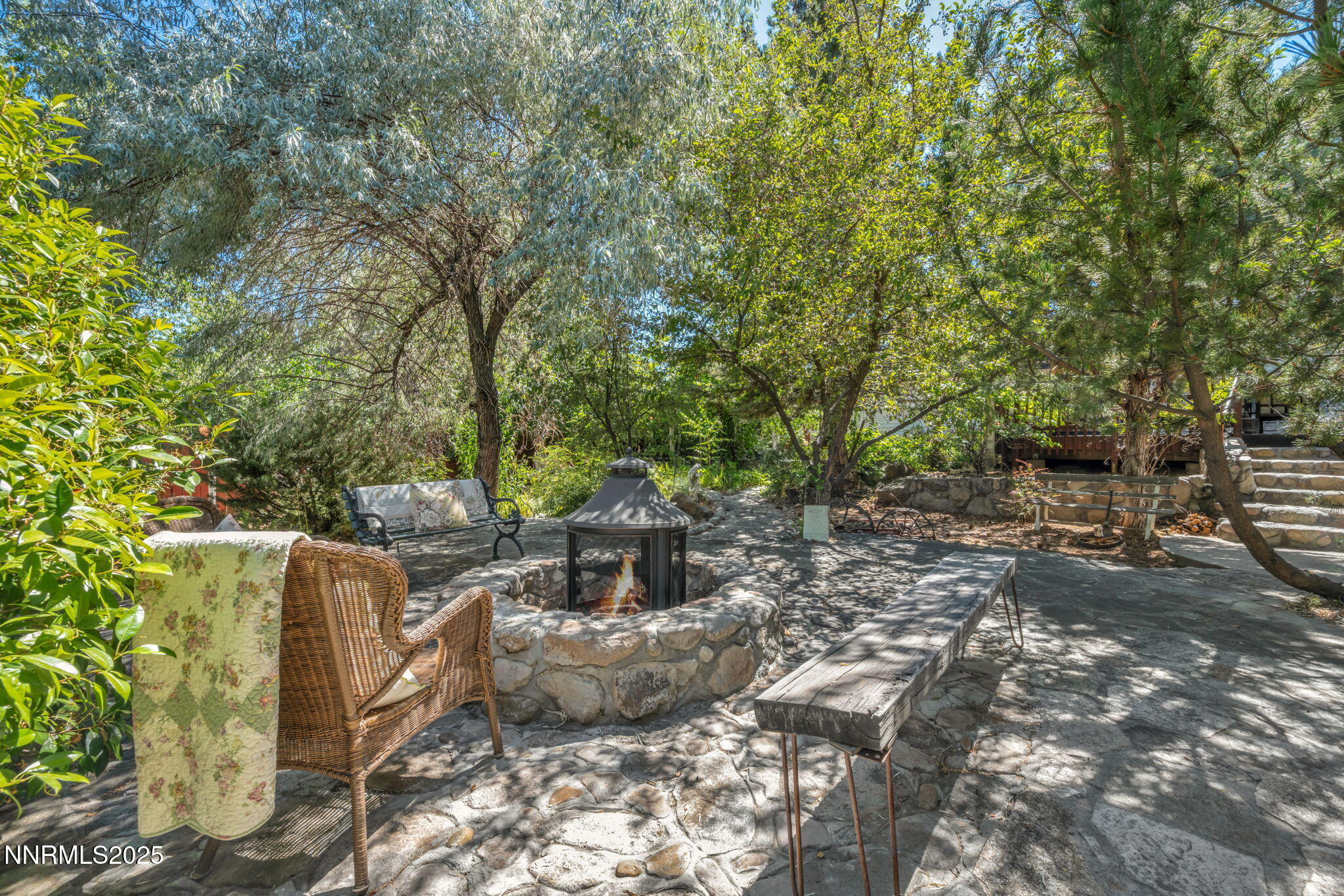 29-web-or-mls-14310-mt-snow-dr