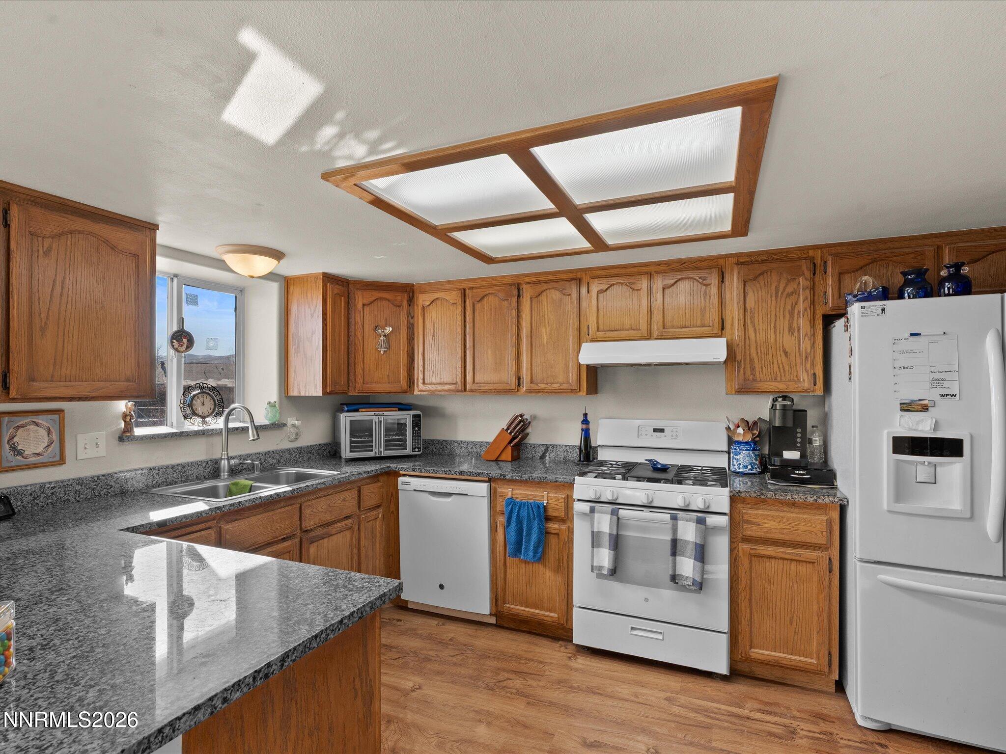 15-900 Madison Creek Dr-114